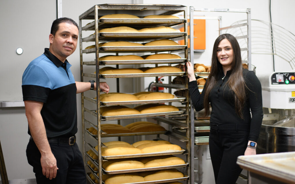 FL Bakery & Restaurant a Puerto Rican “Dream” Arrives in Kissimmee, FL